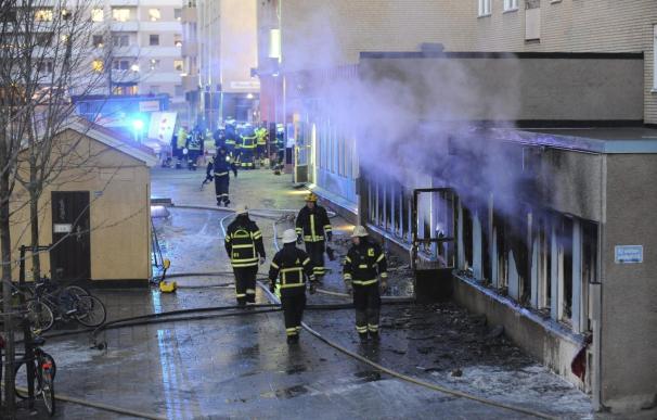 Cinco heridos en un atentado incendiario contra una mezquita en Suecia