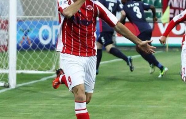 David Torres juega en el Platanias de la Superliga griega.