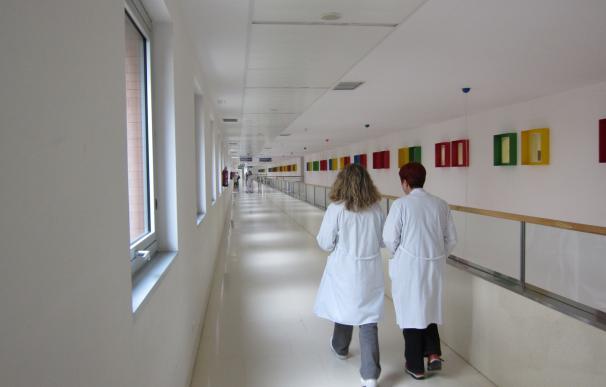 Aumentan un 2,4% los médicos colegiados en 2016 en Baleares y un 5,5% los enfermeros