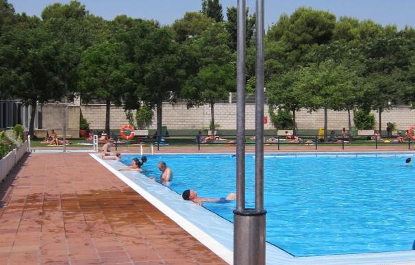 La temporada de piscinas municipales en Huesca comienza este jueves con la apertura del complejo deportivo San Jorge