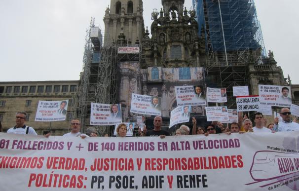 Más de 100 ayuntamientos en toda España reclaman la comisión parlamentaria