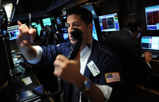 Wall Street cierra con descenso del 0,95 por ciento en el Dow Jones de Industriales