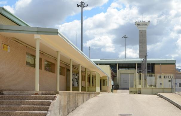 Las agresiones a funcionarios de prisiones serán castigadas con hasta cuatro de años de cárcel