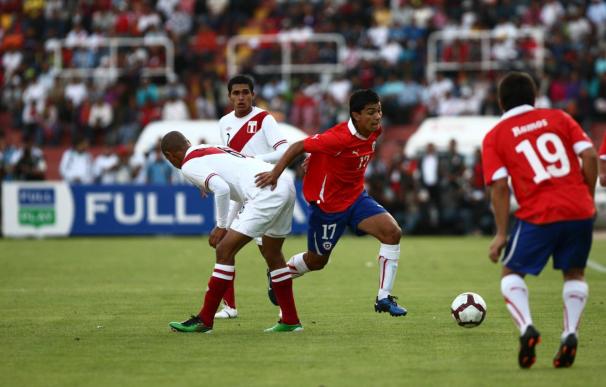 El Lazio ofrece 2,1 millones de euros por el peruano Carrillo, dice un diario