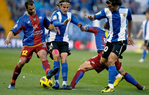 Levante y Hércules protagonizan en Valencia un duelo regional inédito en Primera