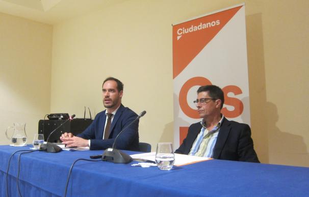 Ciudadanos presenta el aval del experto Vázquez Matilla a su propuesta para dotar de medios la Inspección General