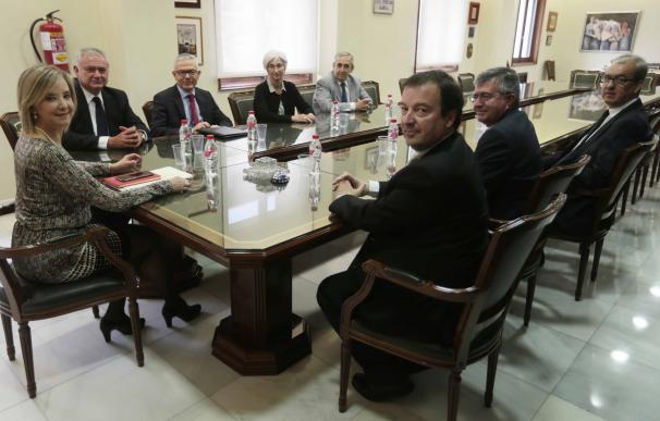 Ana Tárrago mantiene su primera reunión con los fiscales provinciales tras su toma de posesión