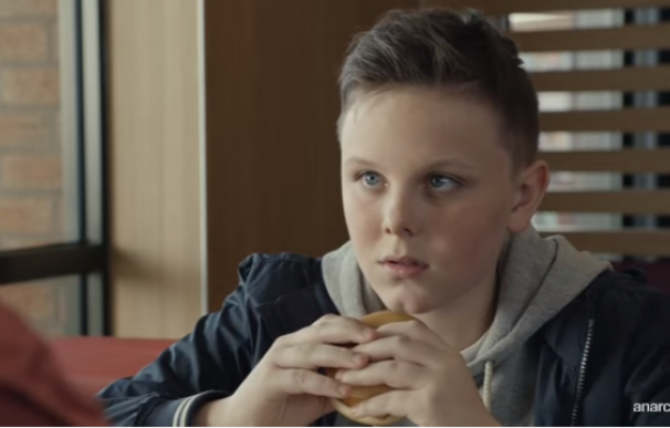 McDonald's retira anuncio sobre chico que perdió a su padre