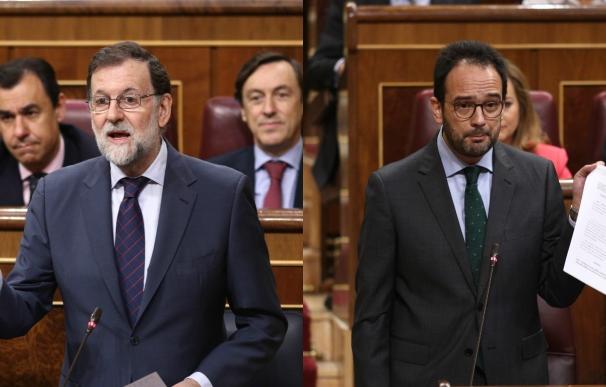El PSOE emplaza a Rajoy a dar la cara en la Audiencia y el presidente achaca las críticas a las primarias