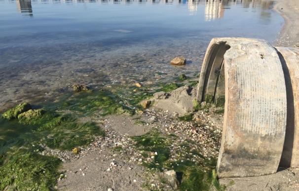 Bandera negra en Murcia por la contaminación de la Bahía de Portmán y la mala gestión del Mar Menor, según Ecologistas