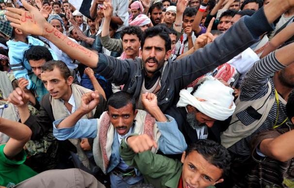 Cuatro heridos de bala en una protesta contra el presidente yemení en Taiz