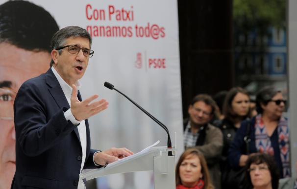 López pide "el voto útil para salvar al PSOE", sin "pasar a cuchillo a nadie" ni "ofrecer cabezas cortadas"