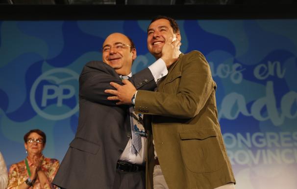 Pérez, reelegido presidente del PP de Granada, se marca como objetivo recuperar la capital y la Diputación