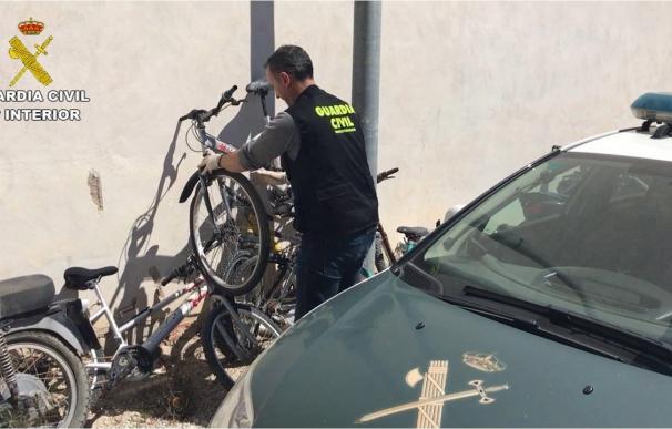 Cinco detenidos en San Juan por robar bicicletas por encargo para enviarlas en ferry a Argelia