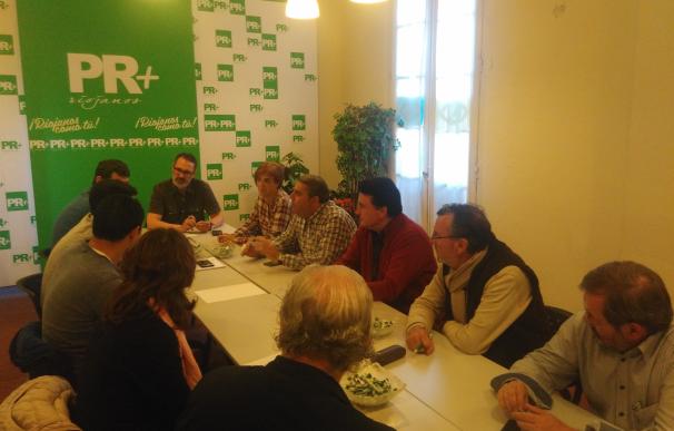Antoñanzas mantiene una reunión con alcaldes y concejales regionalistas para explicarles su proyecto para liderar el PR+