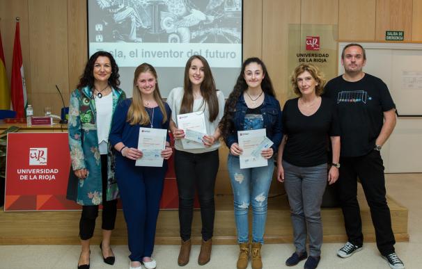 Tres alumnas gallegas copan los premios del IV Concurso Científico-Literario convocado por la Universidad de La Rioja