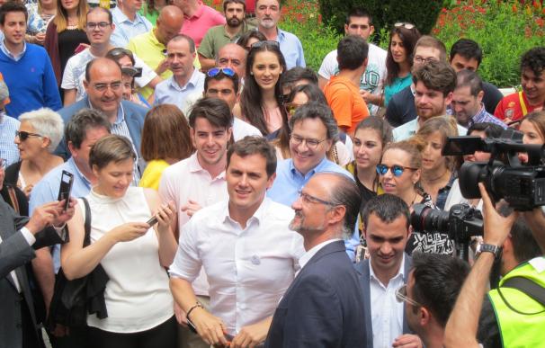 Rivera dice que el "único pacto de no agresión" que vio en el debate fue entre Rajoy e Iglesias