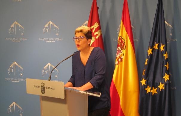 El presidente de Murcia cambia una veintena de altos cargos en direcciones generales