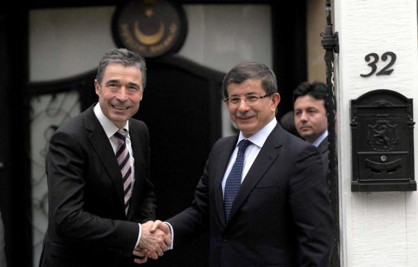 Turquía e pide a la OTAN que la misión en Libia sea breve y sin bajas civiles