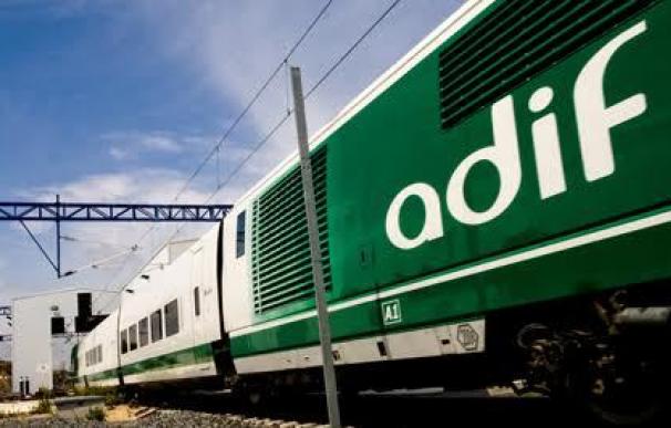 Adif firma un acuerdo para modernizar y ampliar la red ferroviaria de Irán