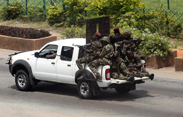 El Ejército francés participa con la ONU para proteger a los civiles marfileños