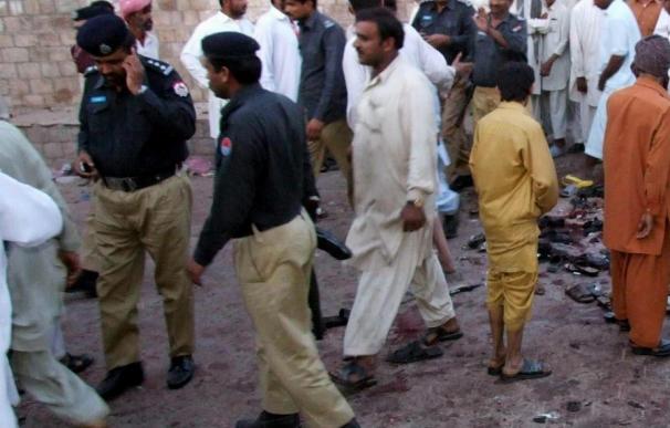 Seis muertos en un atentado junto a una estación de autobús en el noroeste de Pakistán
