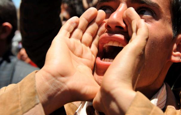 Mueren doce manifestantes en la ciudad yemení de Taez, según fuentes médicas