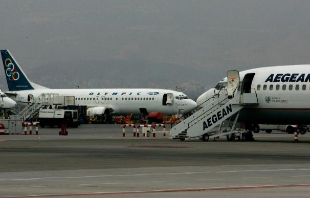 Un avión aterriza de emergencia en Atenas por una amenaza de bomba
