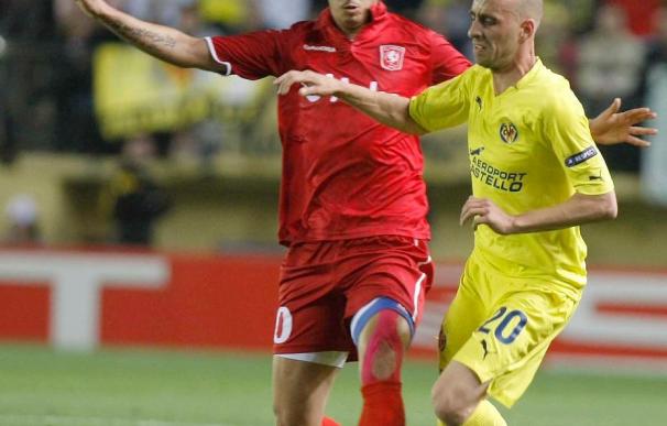 El Villarreal busca su tercera semifinal europea en un partido de trámite ante el Twente