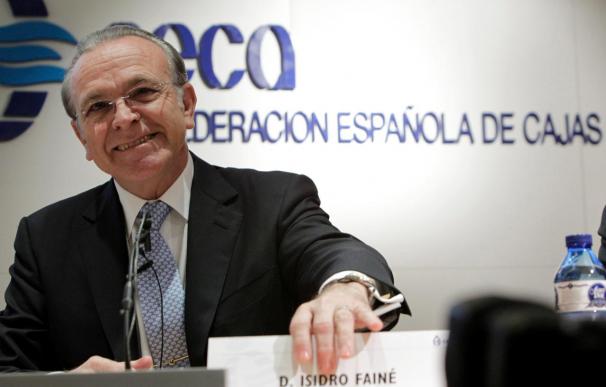 Las cajas elogian al Banco de España y auguran fusiones en otros sectores
