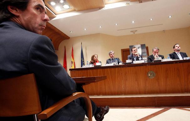 PSOE y PP se enzarzan por la verdad o mentira de las negociaciones con ETA