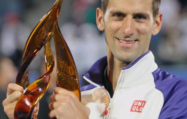 Djokovic revalida el triunfo en Abu Dabi al derrotar a Almagro en la final