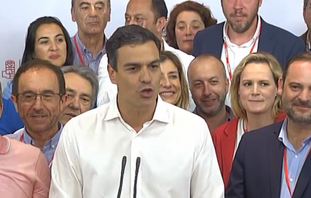 Sánchez se compromete a construir "nuevo PSOE de los militantes"