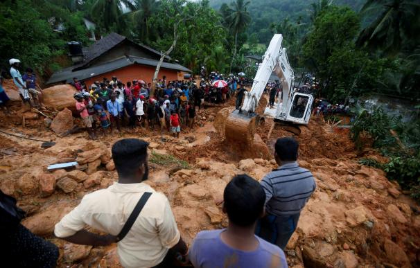 Las lluvias torrenciales en Sri Lanka dejan ya 146 muertos y casi medio millón de desplazados