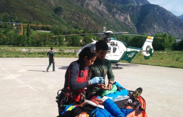Rescatados tres montañeros heridos en el corredor Estasen, en Benasque (Huesca)