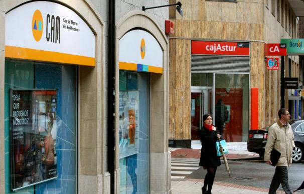 Cajastur, Cajas Extremadura y Caja Cantabria se unen tras el fracaso del Banco Base