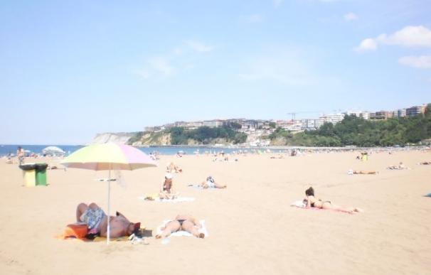Ereaga y Arrigunaga, las dos únicas playas de Bizkaia distinguidas con la Bandera Azul en 2017