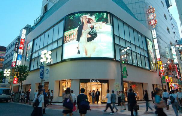 Exterior de una tienda de Zara en Tokio (Japón).