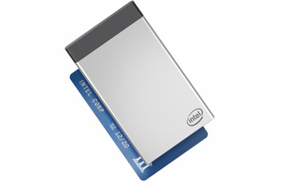 Intel lanzará en agosto Compute Card, un ordenador que tiene el tamaño de una tarjeta de crédito