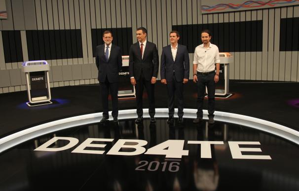 Imágenes del único debate a cuatro de las nuevas elecciones