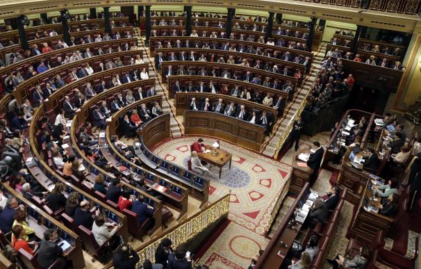 Un total de 203 diputados cobrarán indemnización por la disolución de las Cortes y sólo renuncian 26