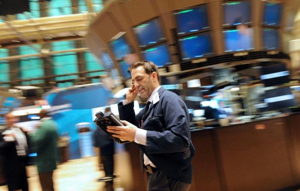Wall Street cierra con un descenso del 0,05 por ciento en el Dow Jones de Industriales