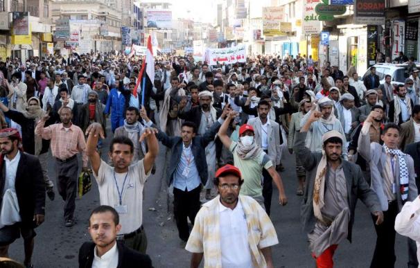 Al menos 37 heridos en enfrentamiento entre manifestantes en el sur de Yemen