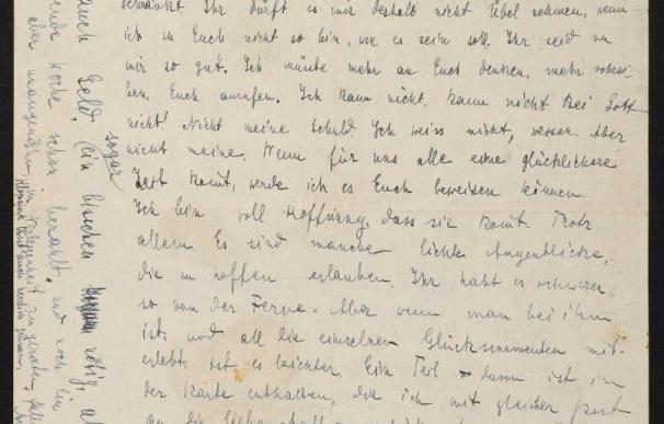 Instituciones de Gran Bretaña y Alemania compran cartas de Kafka a su hermana