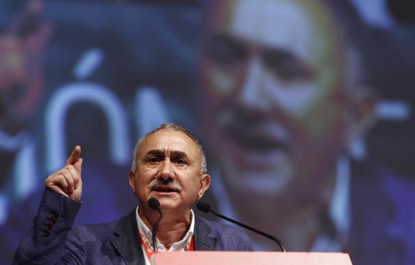 Álvarez (UGT) critica lo "poco" que se habla de propuestas y dice que la socialdemocracia tiene que renovarse