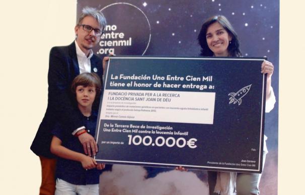 La Fundación Unoentrecienmil entrega la Beca de Investigación en Leucemia Infantil a la doctora Mireia Camós