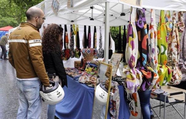 Valladolid acoge desde el viernes el XX Mercado Solidario en favor de los enfermos de bulimia y anorexia