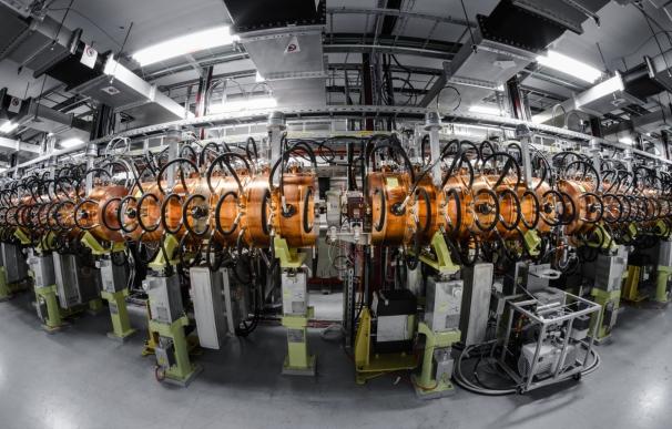 El CERN inaugura un nuevo acelerador de partículas lineal, el Linac 4