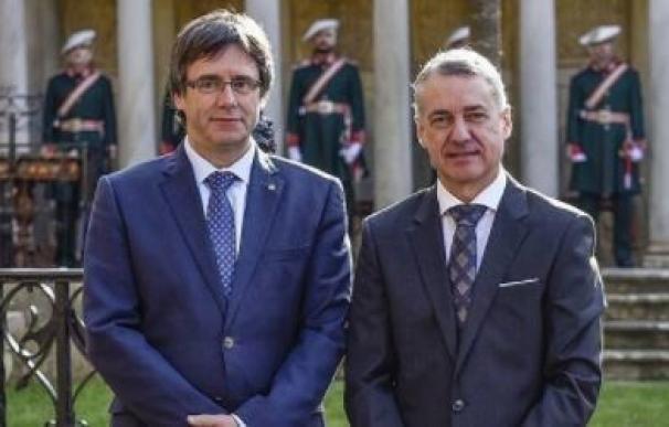 Carles Puigdemont e Iñigo Urkullu