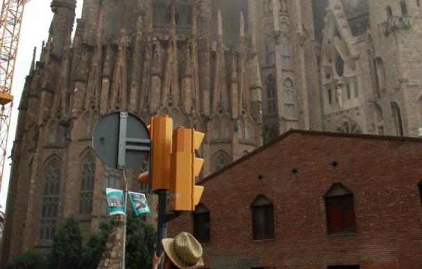 La Sagrada Familia reabre sus puertas tras ser desalojada por un incendio